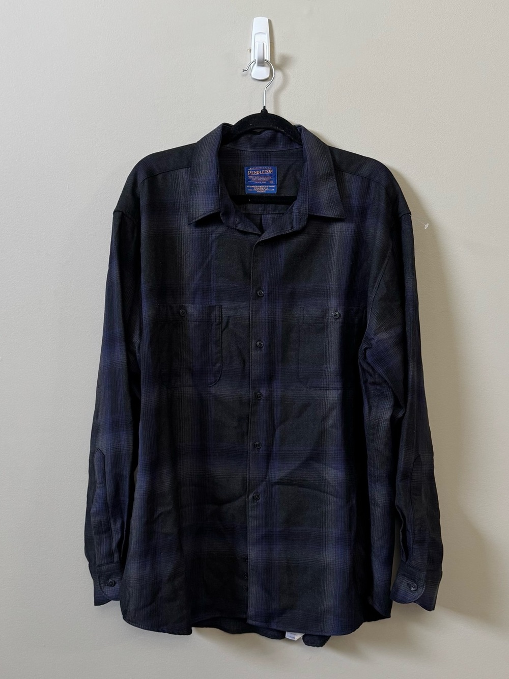 PENDLETON 100% Pure Virgin Wool button front plaid shirt